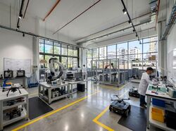 Space 18 (D12), Factory #553606531